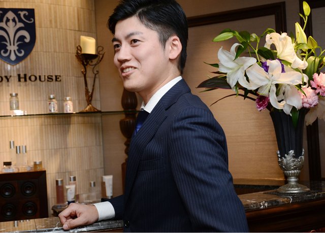 写真：男性客